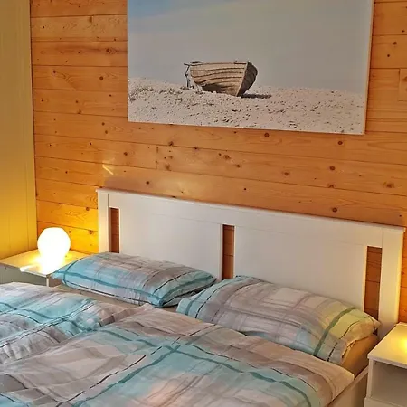 Dreamvalley Apartment Isfjorden