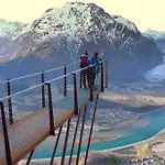 Dreamvalley Апартаменты Isfjorden